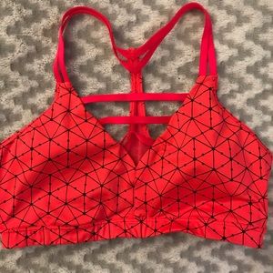 Victoria Secret Sports bra Size M